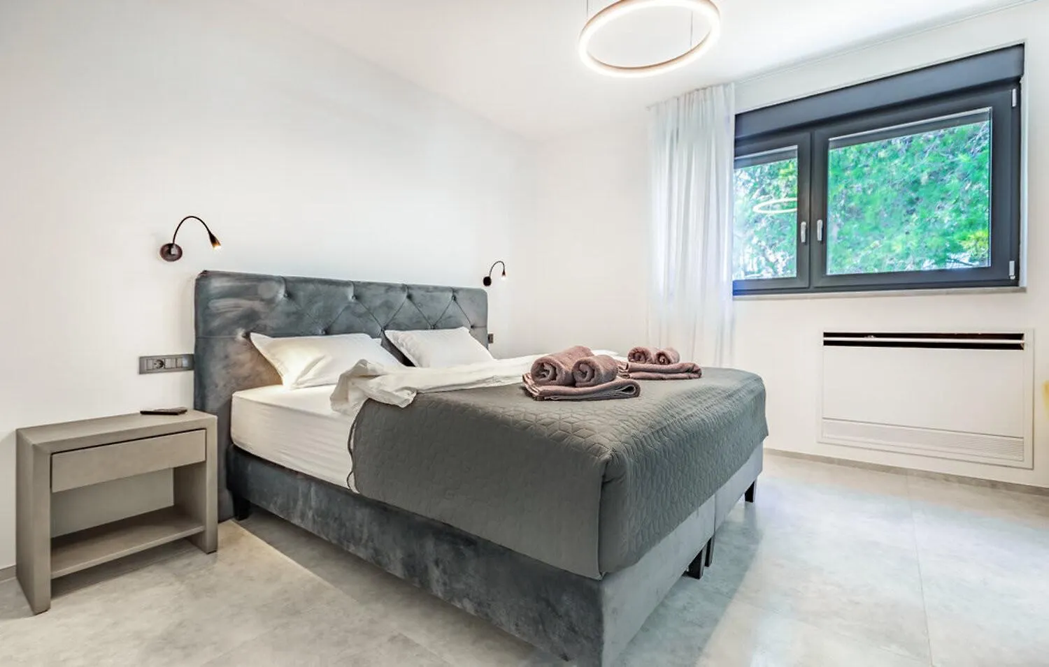 Villa Palatium III In Fazana For 8 People Only 200 Meters From The Sea With Sauna & Indoor-Outside Heated Pool クロアチア