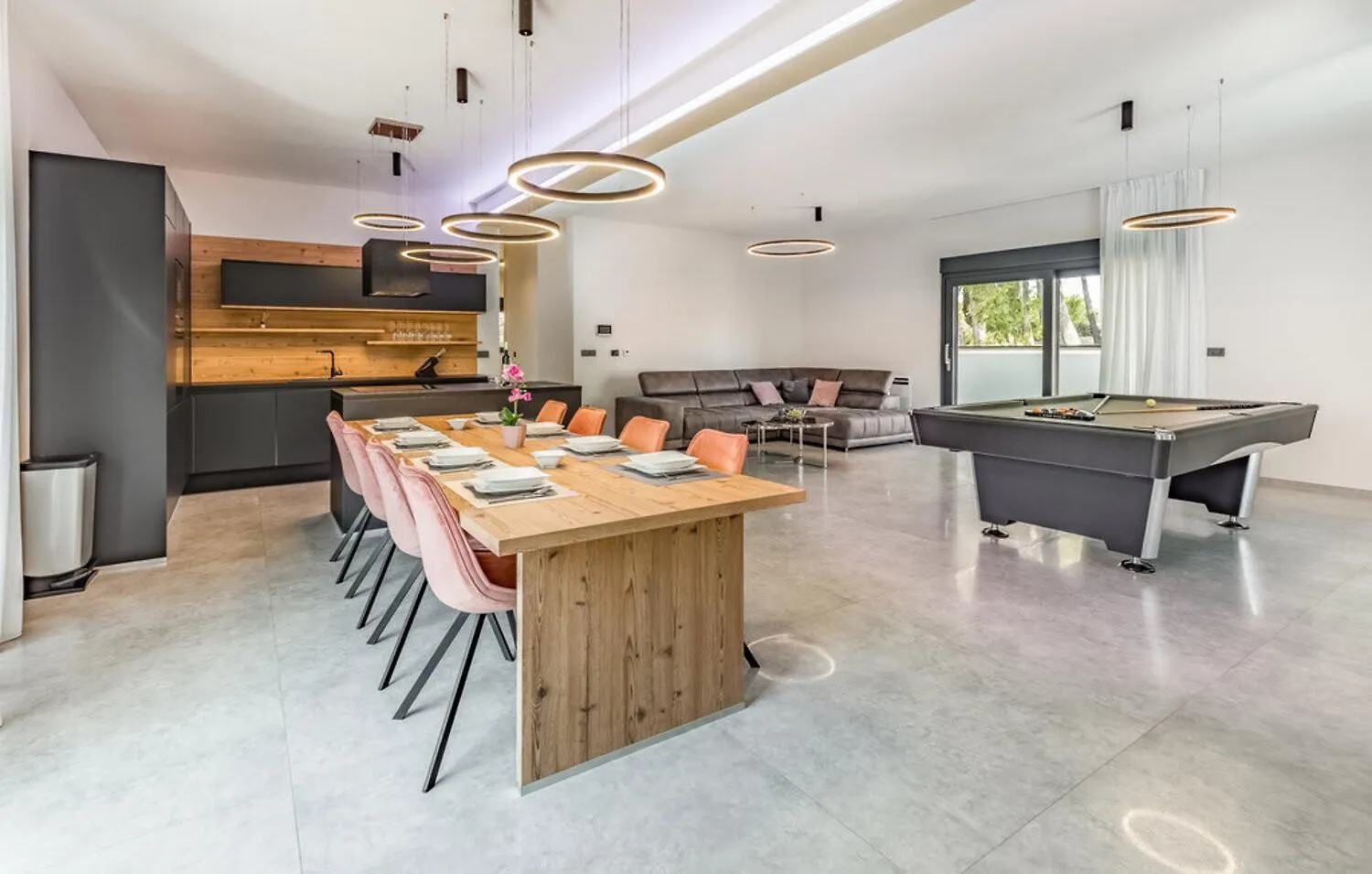 Villa Palatium III In Fazana For 8 People Only 200 Meters From The Sea With Sauna & Indoor-Outside Heated Pool 0*,  クロアチア